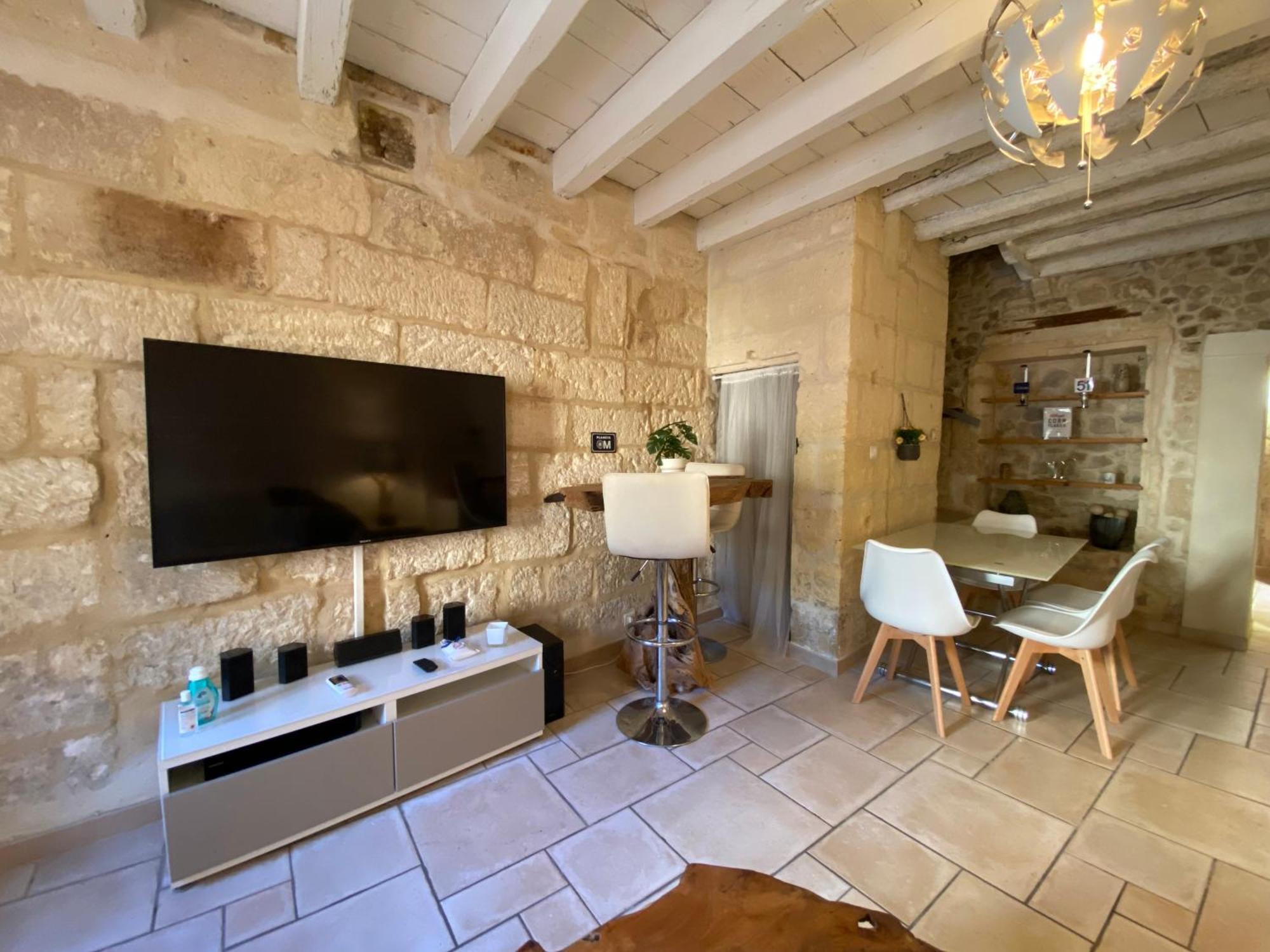 Bienvenue Au 6 - Calme Et Charme De La Pierre. Villa Fourques  Екстериор снимка
